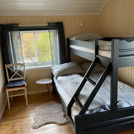 別荘 Hus I Vakre Reisadalen