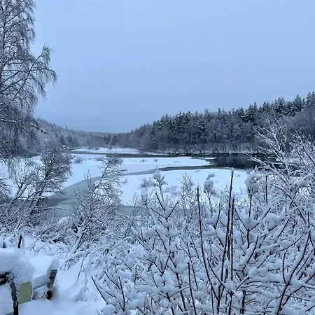 Hus I Vakre Reisadalen بيت للعطل
